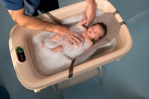 Bañera Maxi-Cosi Indigo Plus con Soporte